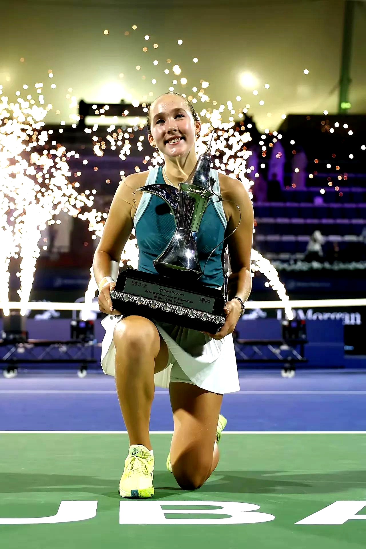 爱游戏官网 -关于赛地聚焦：社区盾国际比赛日热度飙升，布莱顿造点机会，态度坚定，赛程密集仍需轮换的信息