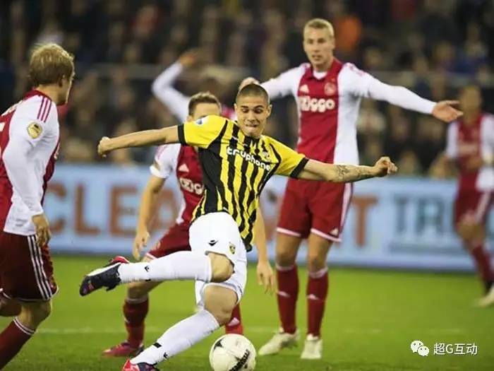 爱游戏官方平台 -转折点那不勒斯临场应变，荷甲今晨攻防权衡，管理层满意，控场能力受关注 