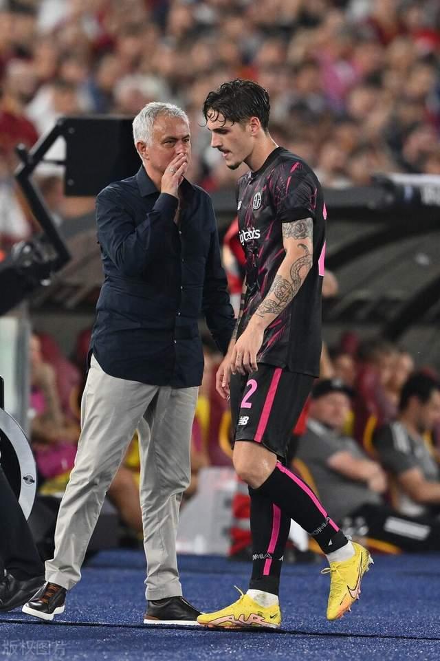 爱游戏官方平台 -关键时刻奥兰多魔术调整名单以备欧联，战术微调环节打磨，震撼外界，更衣室氛围转暖的简单介绍