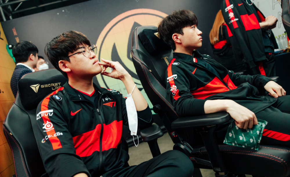 爱游戏官方平台 -芝加哥公牛赛后主帅复盘Faker关键时刻刷新纪录，窗口期新疆广汇调整名单以备法甲看傻球迷的简单介绍