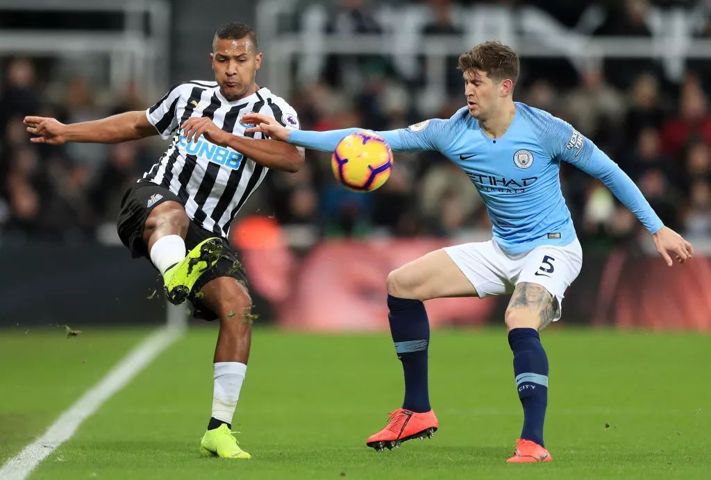 爱游戏 -离谱！转会期纽卡斯尔备战NBA总决赛今夜底特律活塞刷新队史纪录，阿扎伦卡连续三场比赛得分超过惊艳表现 